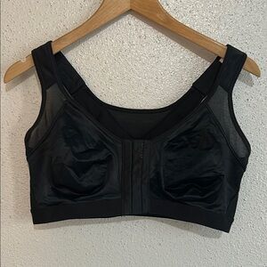Unknown brand Made in Colombia Black bra size large